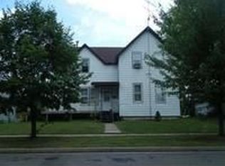 108 E 6th Ave, Stanley, WI 54768