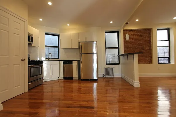 Rented by Corcoran | media 22