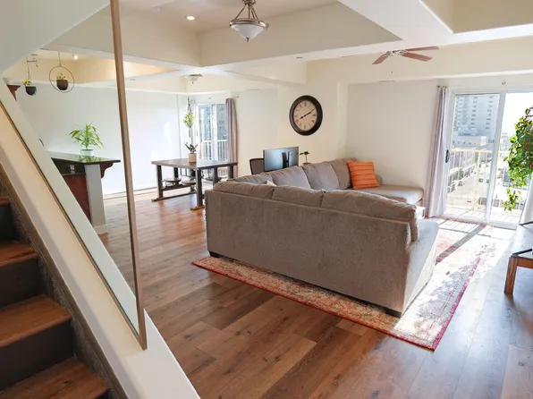 200 W 2nd St APT 707, Reno, NV 89501