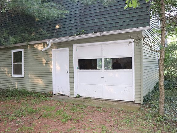 3rd image of N5588 1st Ct