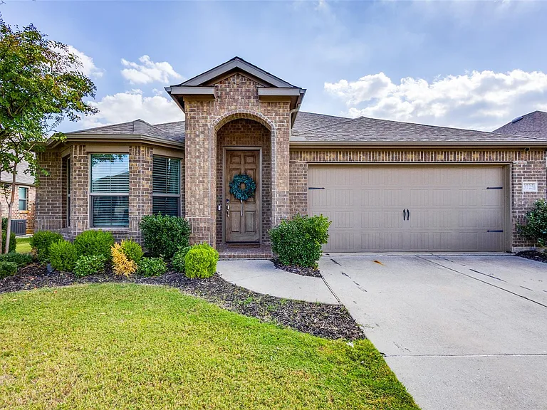 3725 Holley Ridge Way — Photo 1