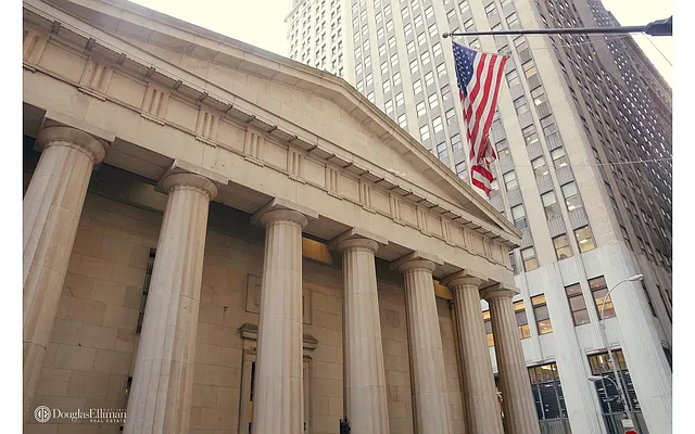 Sold by Douglas Elliman | media 20