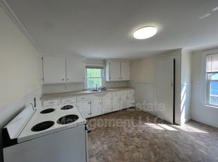 76 Halifax St APT 3C, Waterville, ME 04901