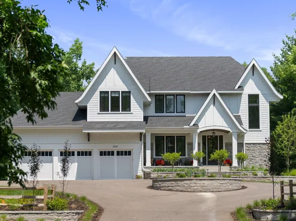 2660 Fox St, Wayzata, MN 55391