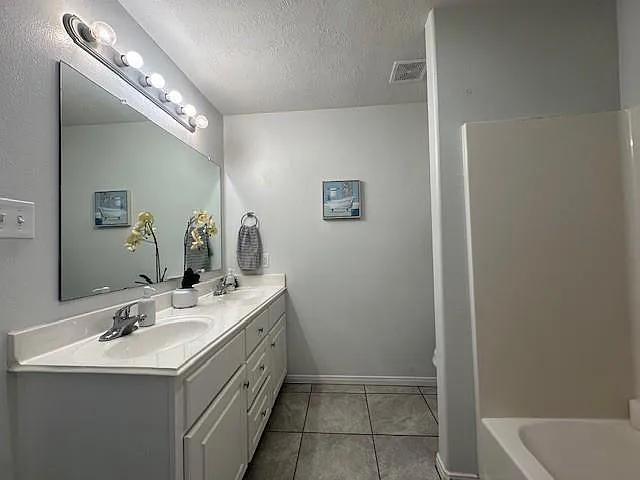 16313 Many Trees Ln — Photo 8