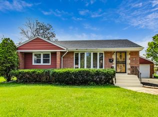8123 W Maple Ave, Norridge, IL 60706