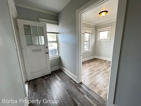 3rd image of 1646 E 7th St #3601571