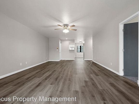 5th image of 410 Fox Shores Dr #10056662