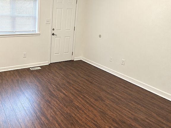 5th image of 6108 Alaska Ave