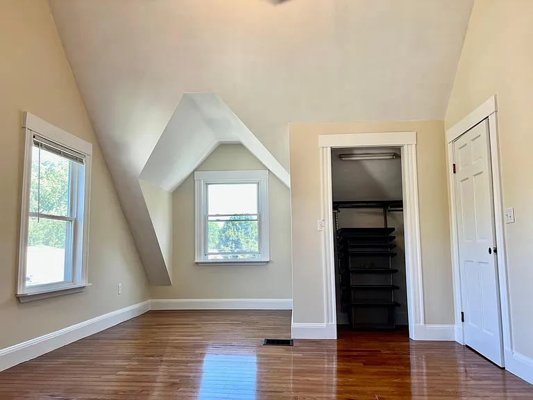 55 Beach St #2 — Photo 15