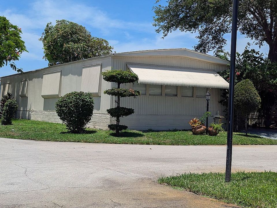 1st image of 1817 Dolphin Pl