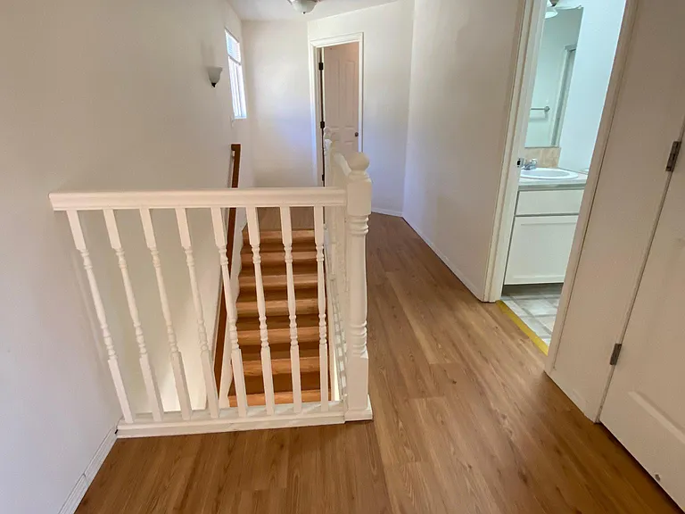 1227 NE 84th Ave — Photo 8