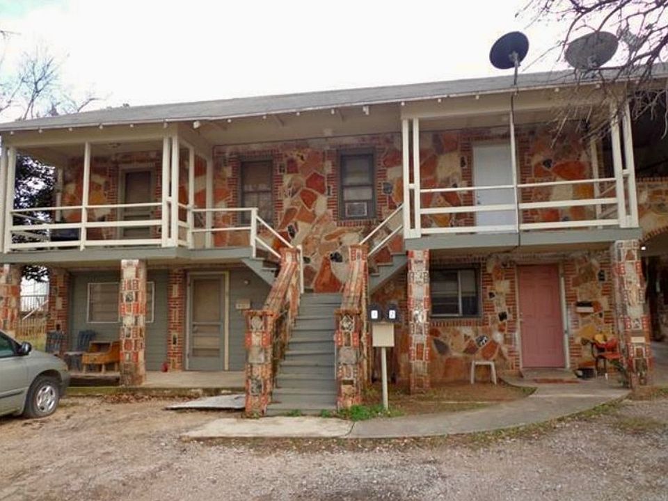 1st image of 1206 Avenue B #3