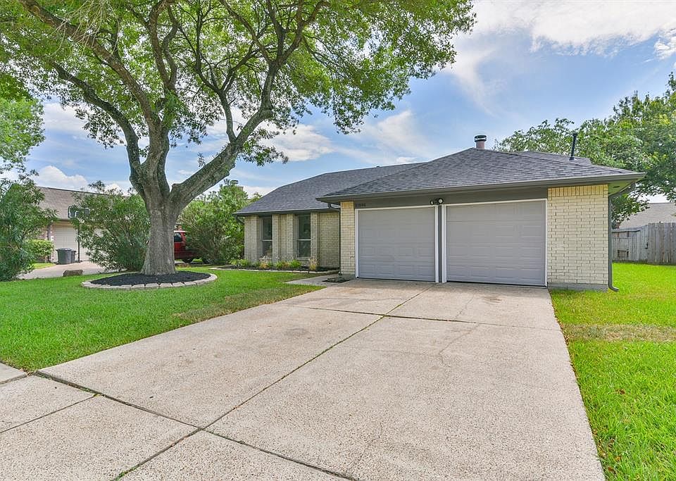 1st image of 10844 E Idlewood Dr