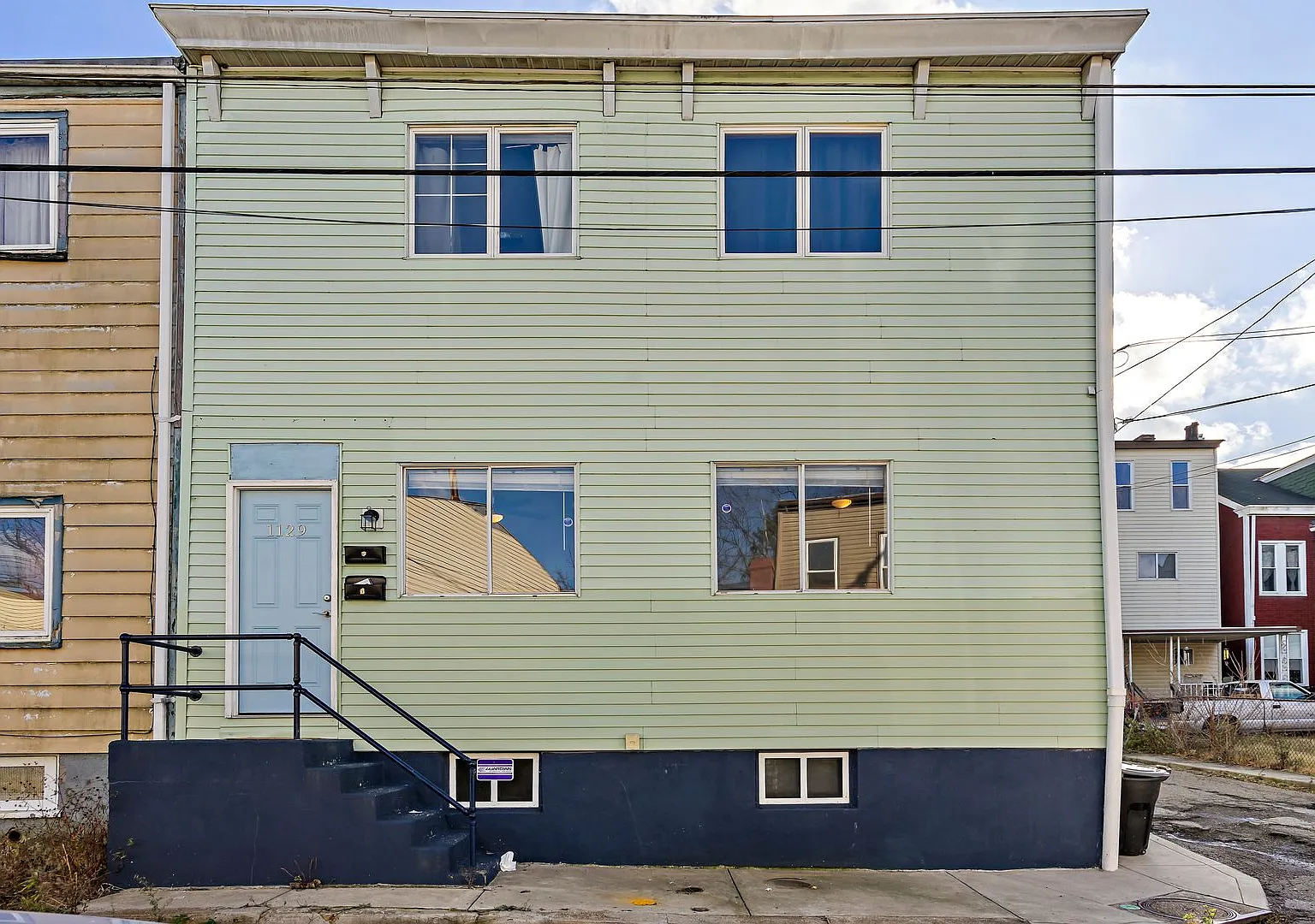 1129 Brabec Street (Full Service Plan) — Photo 1