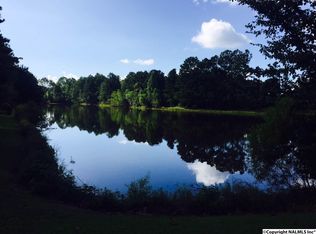 195 Burgess Rd, Albertville, AL 35951