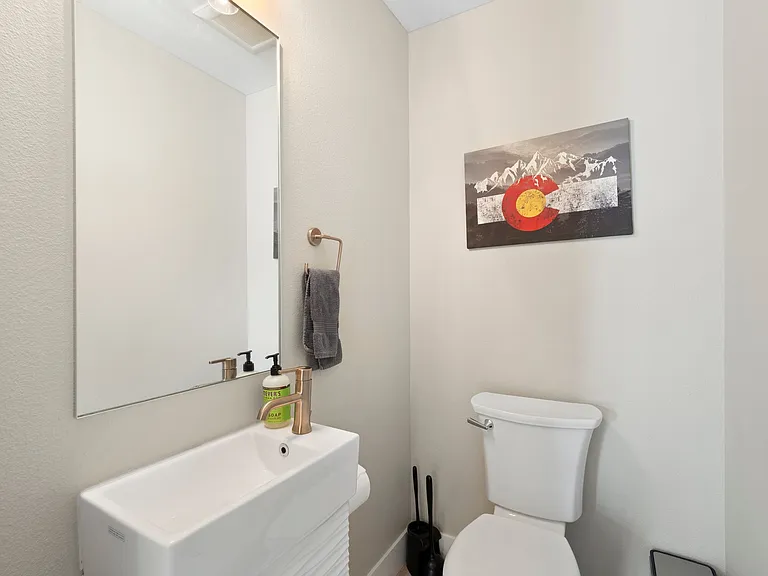 3840 N Eliot St — Photo 15