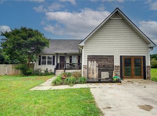 179 Chestnut Ln SE, Calhoun, GA 30701