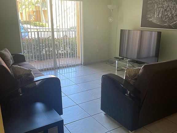 5th image of 7210 NW 114th Ave APT 108