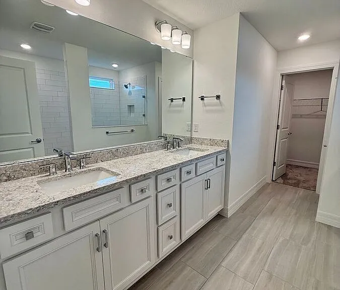 677 Blind Oak Cir — Photo 14