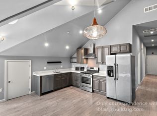 404 Webster St #3, Oakland, CA 94607