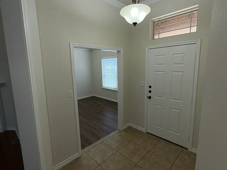 1022 Canyon Rdg — Photo 14