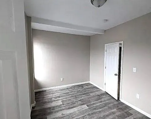 411 N 5th St #3A — Photo 3
