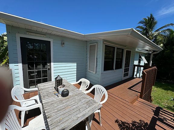 Porch next to door to separate guest room.