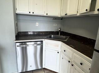 5801 Quantrell Ave, Alexandria, VA 22312