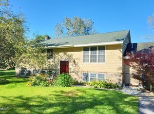 1750 Dublin Rd, Richmond, MA 01254