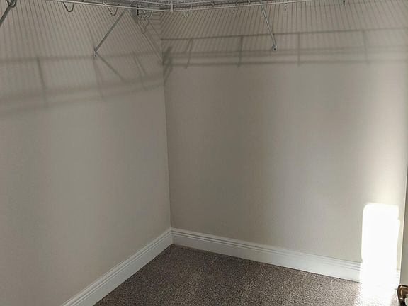 4th image of 9924 Pallida Hickory Way