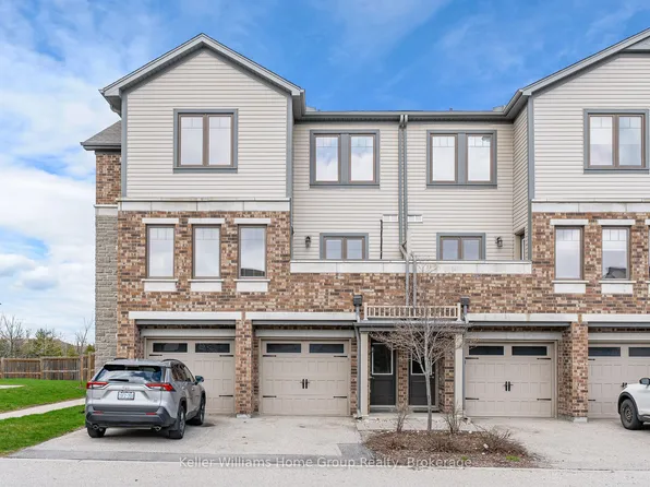 39 Kay Cres #12, Guelph, ON N1L 0N5