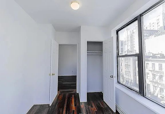 4th image of 115 Lexington Ave APT 4A