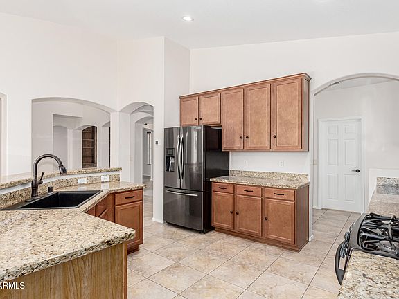 3rd image of 4520 N 151ST Drive