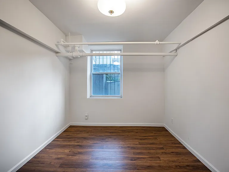7812 Hudson Ave #1-B — Photo 13