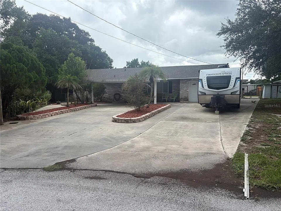 3690 Dale Ct