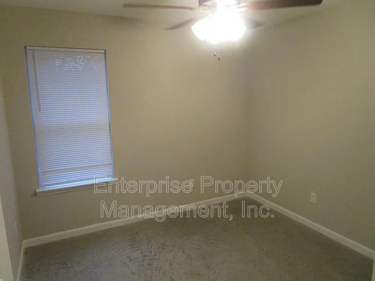3490 Ardmore St — Photo 12