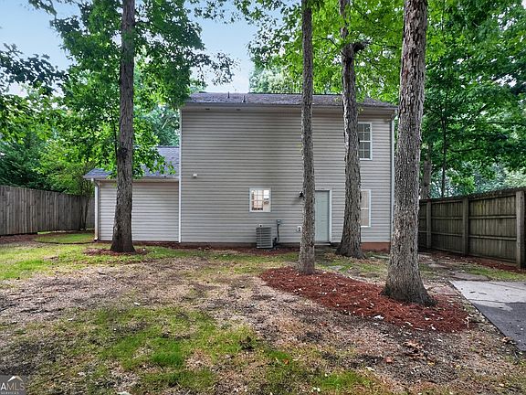 4th image of 3380 Salem Cove Way SE