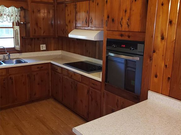 5th image of 286 Sequoia Dr