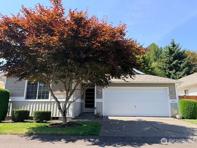 3rd image of 405 118 Street E
