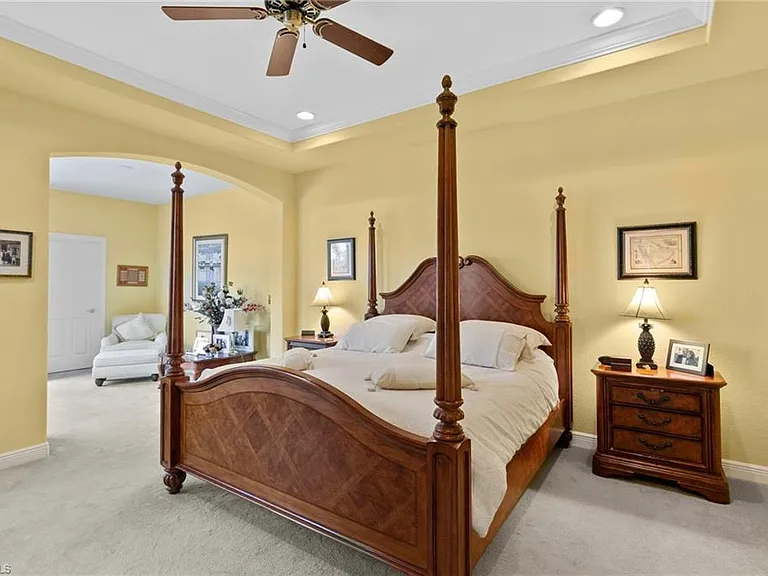 4924 Sedgewood Ln — Photo 25