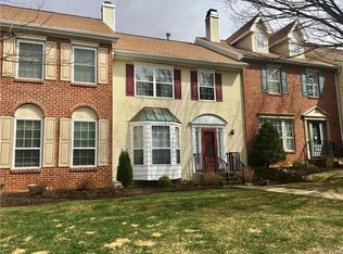 1945 Pine Ct, Hellertown, PA 18055