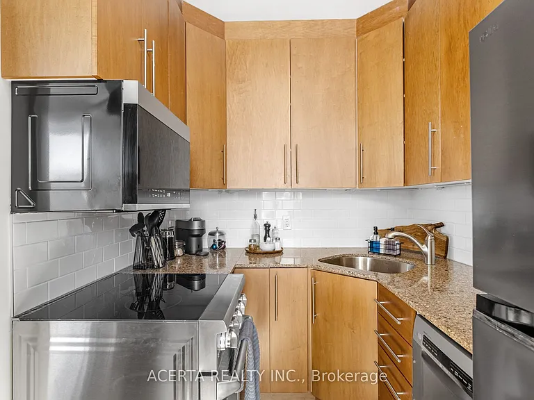 612 Bank St #26 — Photo 14