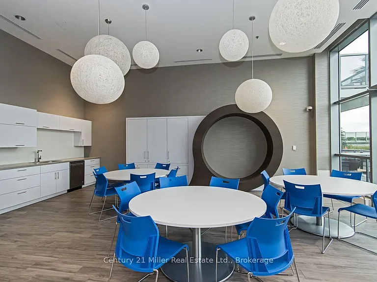 2087 Fairview St #607 — Photo 41