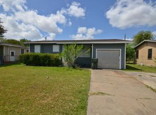 1717 Birch Pl, Corpus Christi, TX 78416