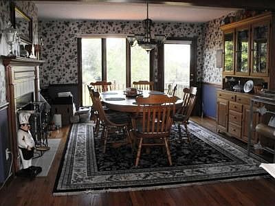 3rd image of 7580 W Lake Blvd