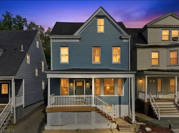 216 N Maple Ave, East Orange City, NJ 07017