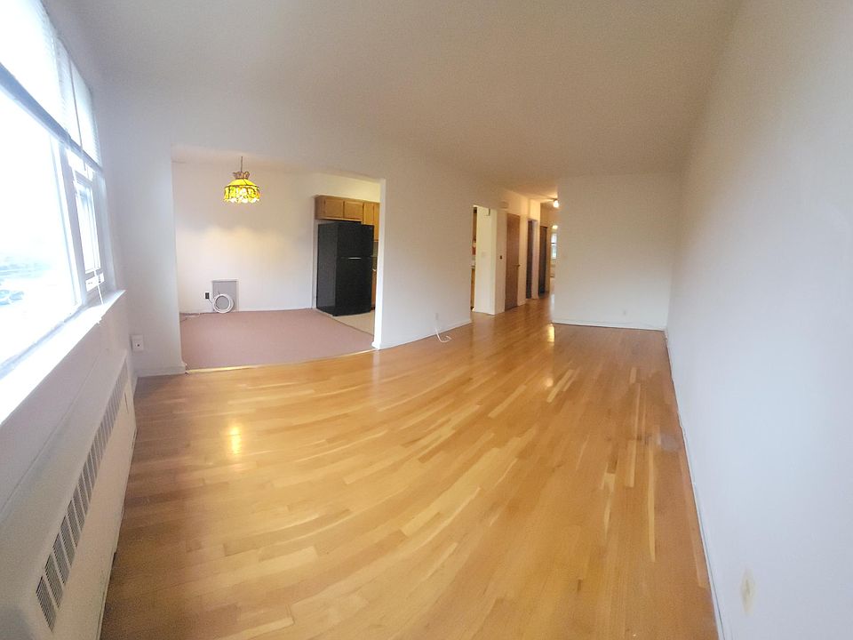 1st image of 4301 209th St