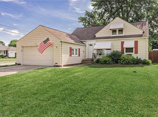 1649 Gilbert Dr, Mayfield Heights, OH 44124