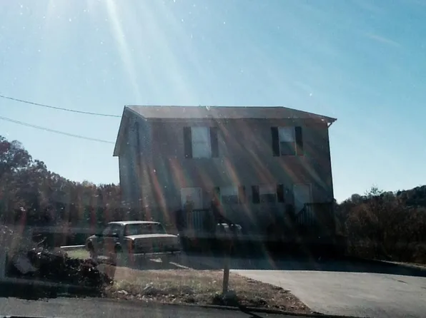 Carriger St, Morristown, TN 37814
